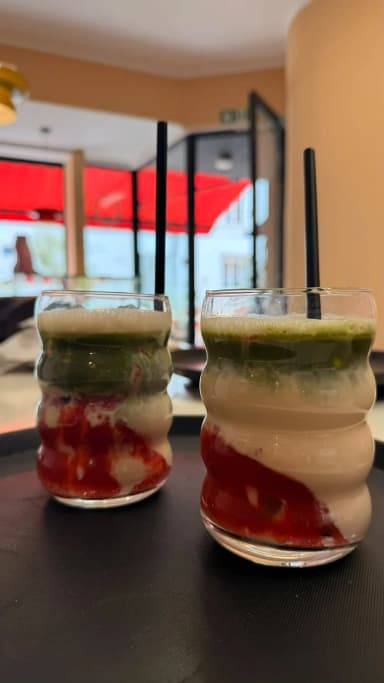 erdbeer matcha